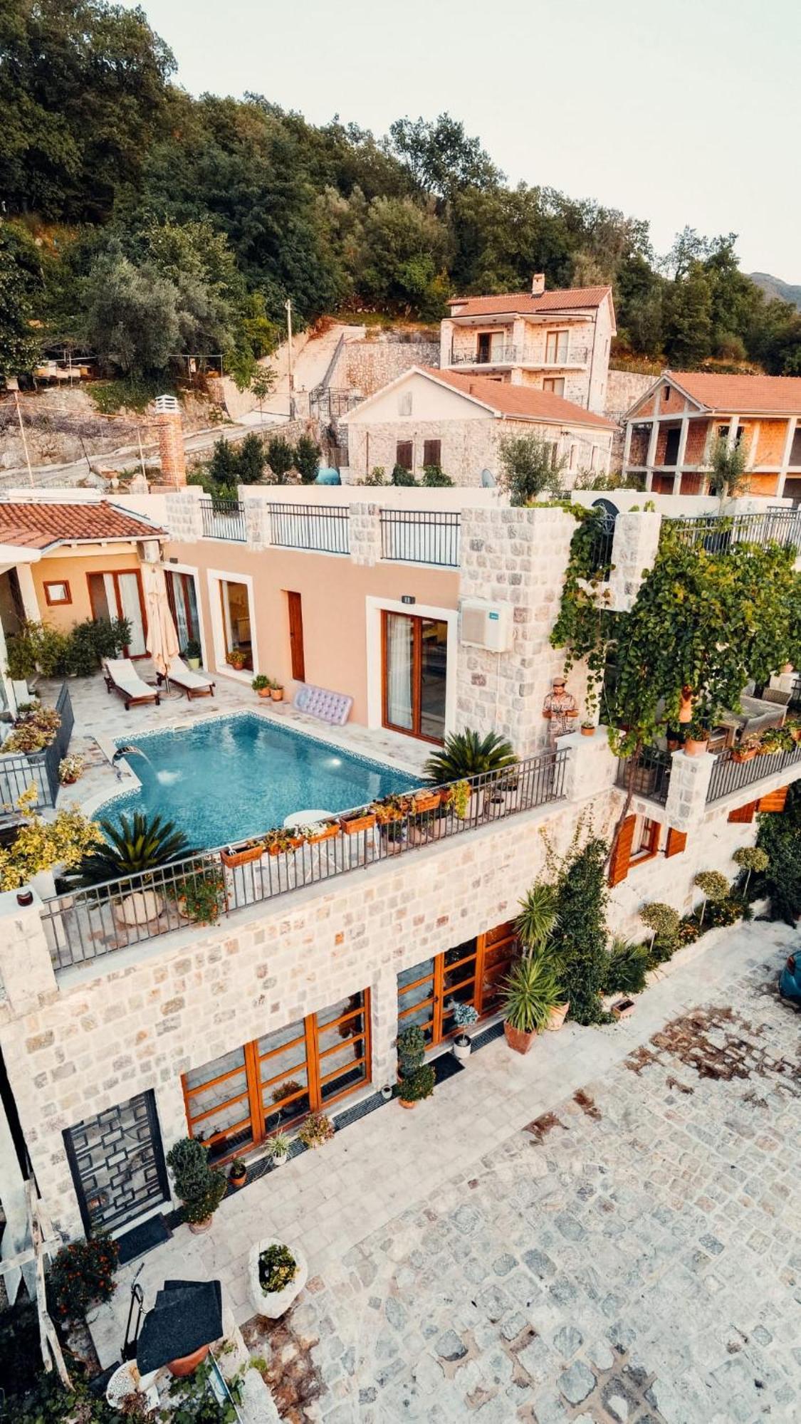 Villa Nikoleta Kotor Exterior photo